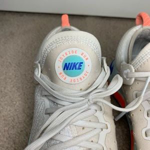 Nike Joyride Run Flyknit